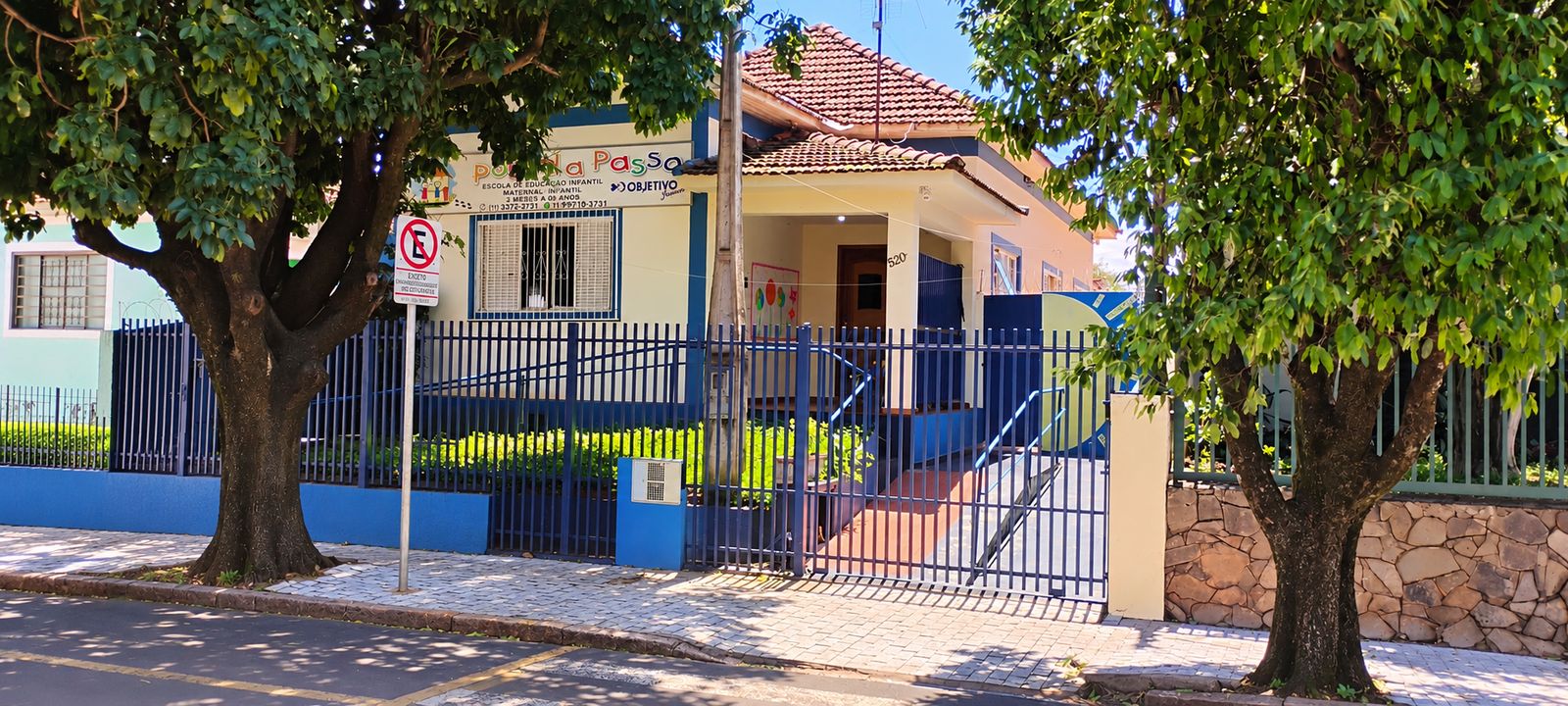 Fachada do Junior, na Rua Regente Feijó